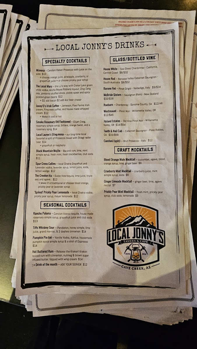 Local Jonny's Tavern And Café - 6