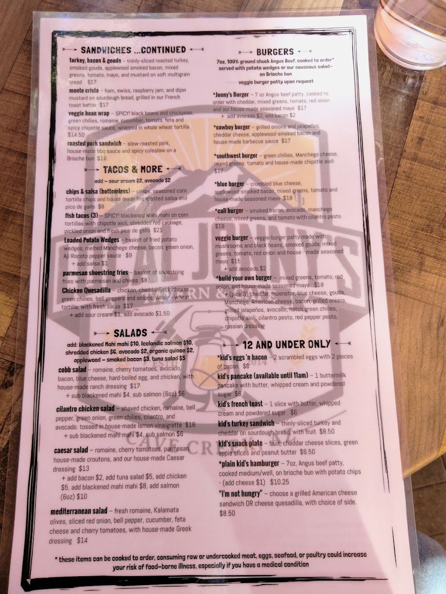 Local Jonny's Tavern And Café - 8