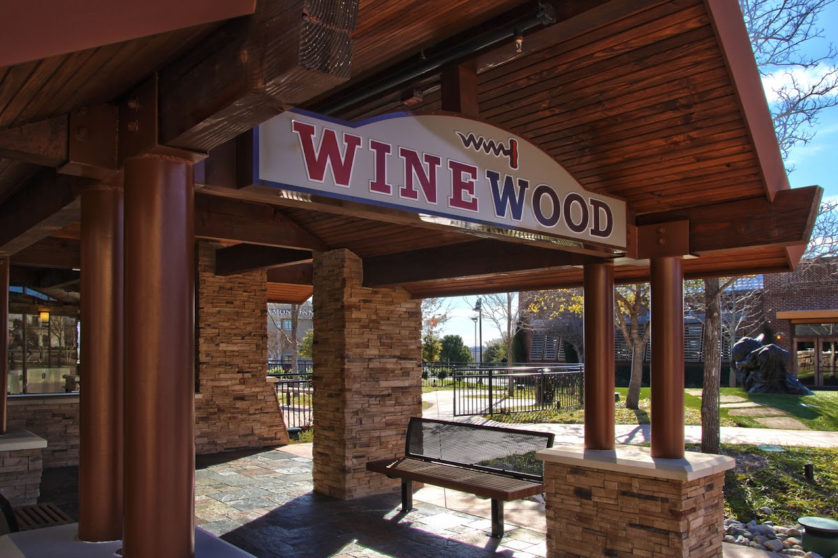 Winewood Grill