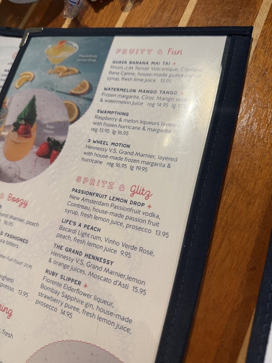 Pappas Seafood House - 9