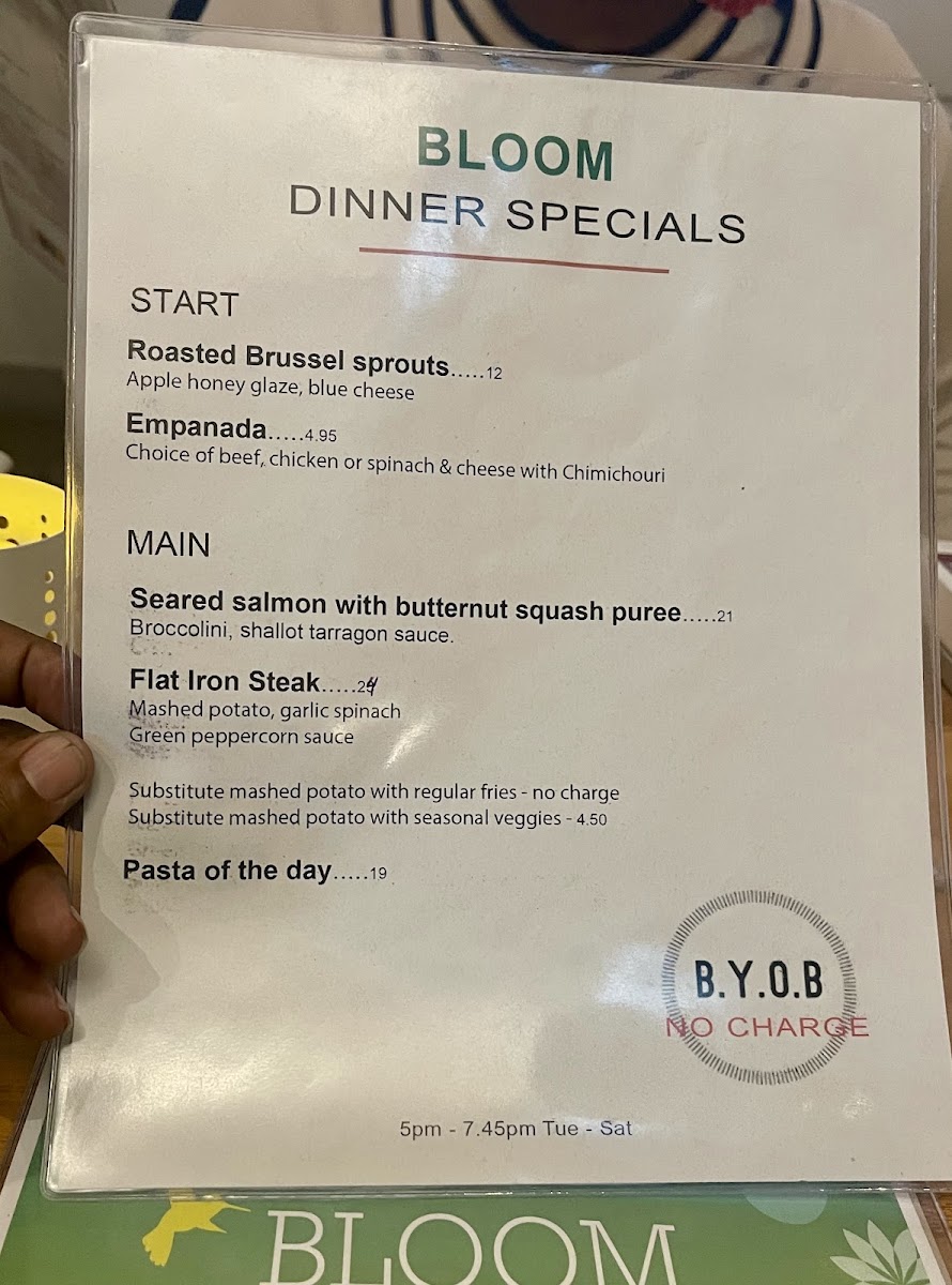 Bloom Restaurant - 10