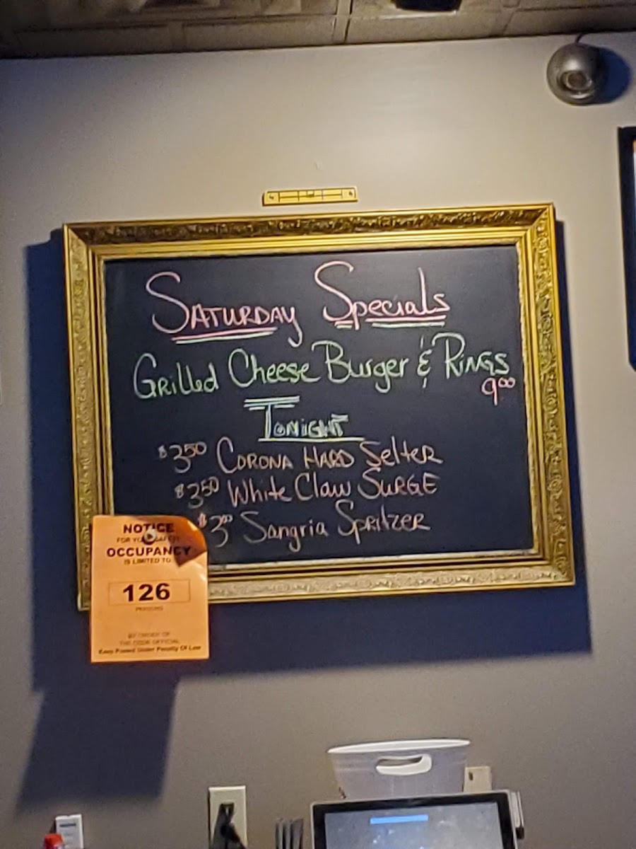 Shooti's Bar and Grille - 2