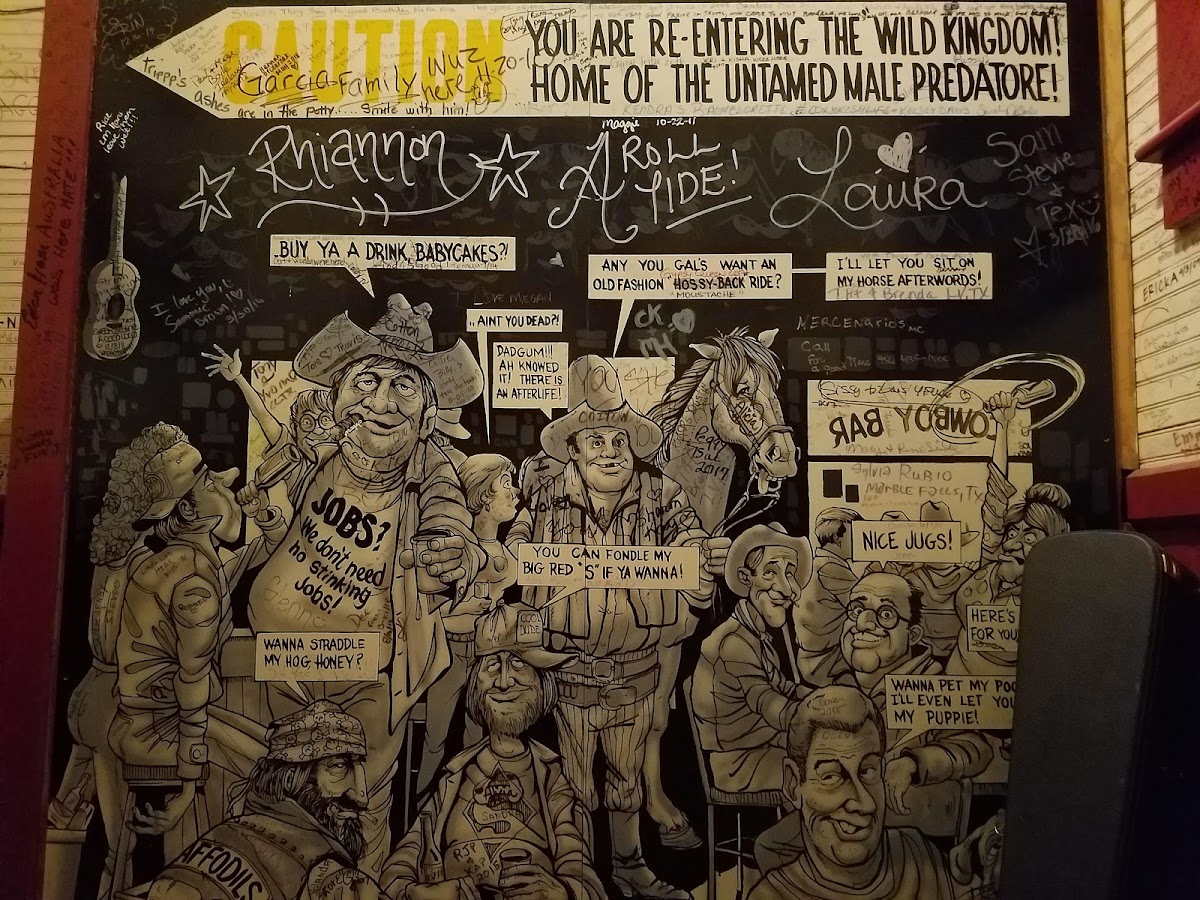 11th Street Cowboy Bar - 3