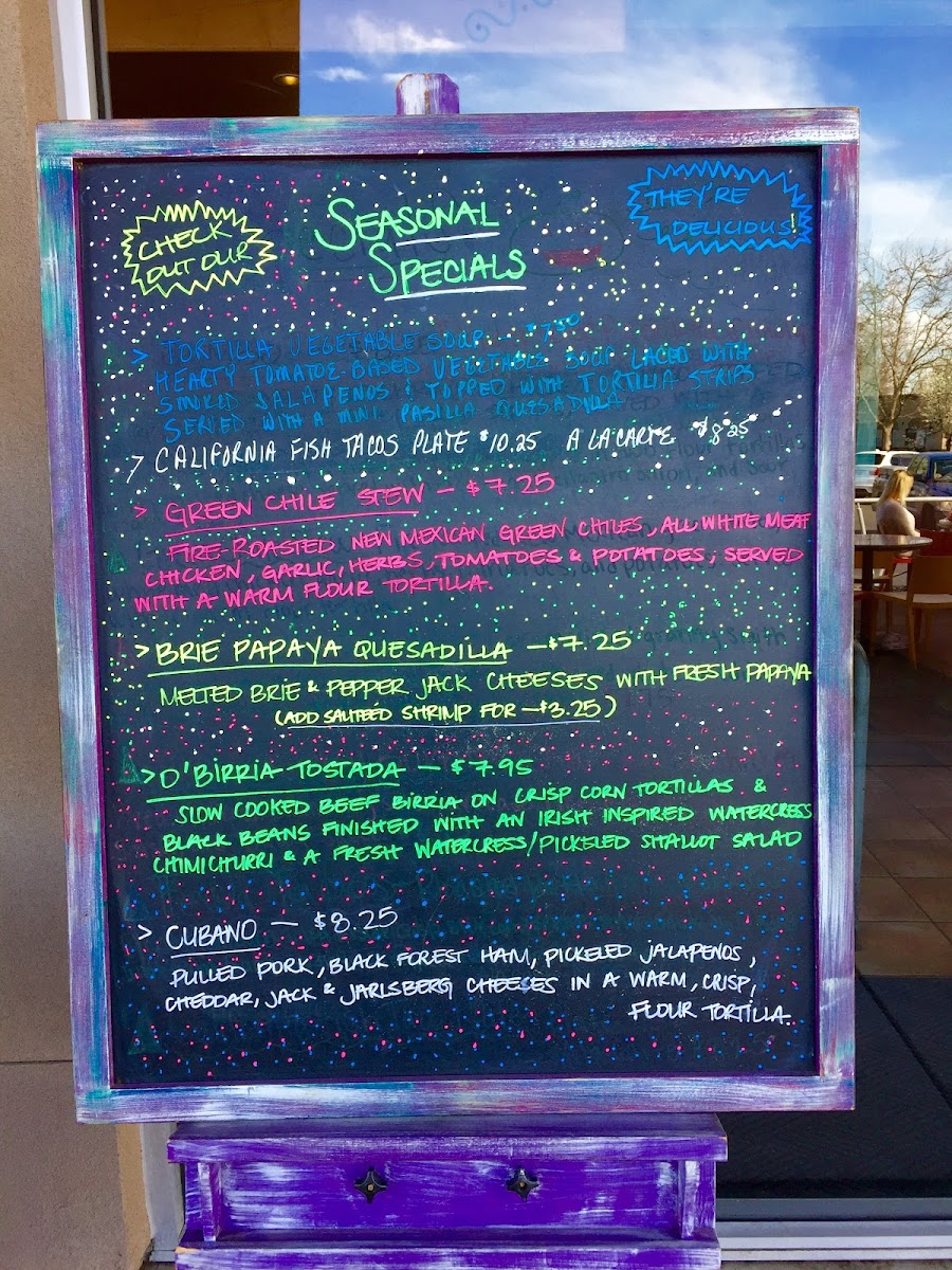 Dos Coyotes Border Cafe - 2