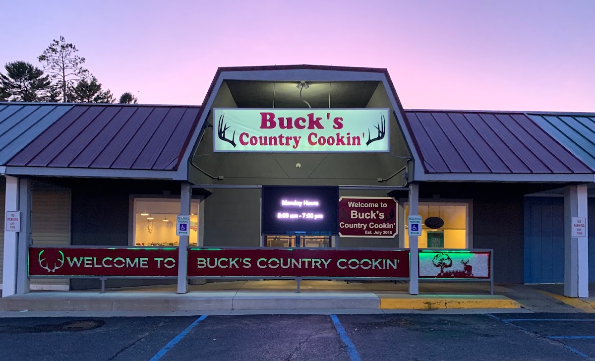 Buck's Country Cookin'