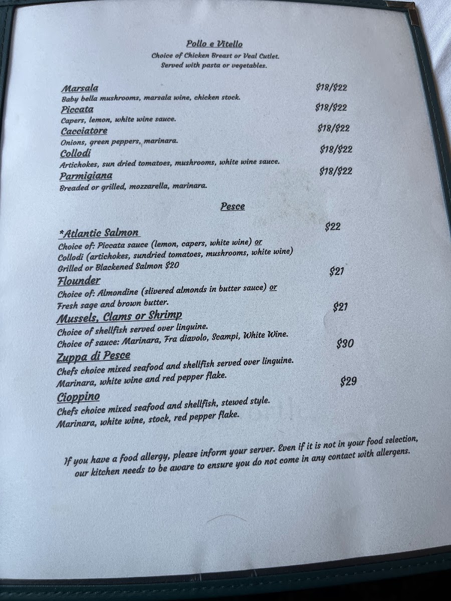 Pinocchio's Italian Restaurant. - 7