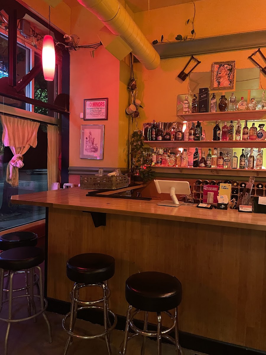 E'Njoni Ethiopian Fusion