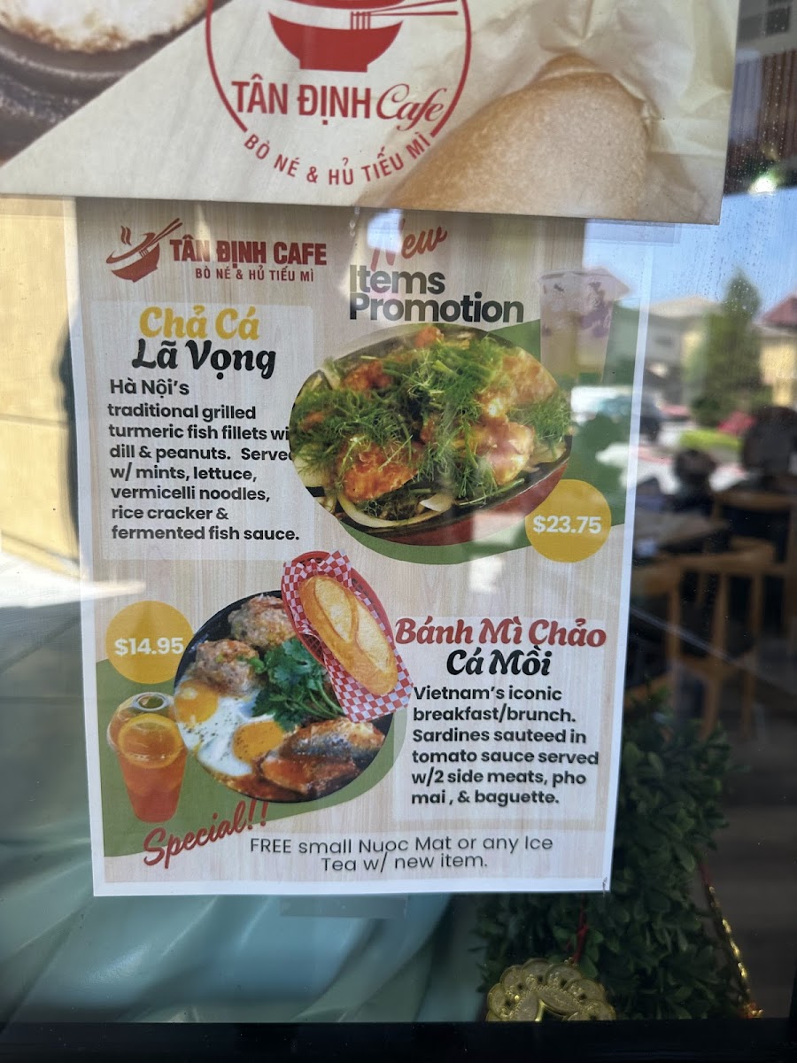 Tan Dinh Cafe - 7