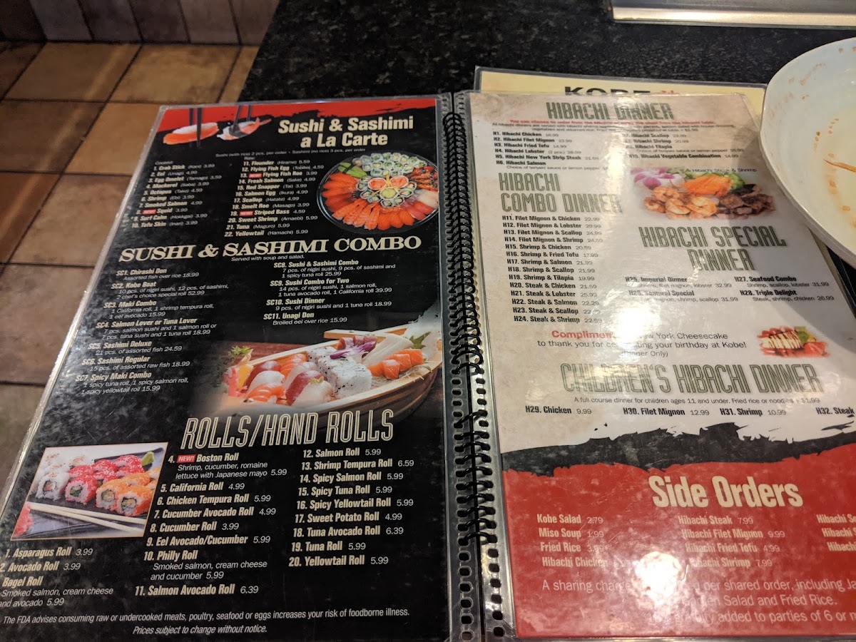 Kobe Japanese Steakhouse & Sushi Bar in Peachtree City - 6