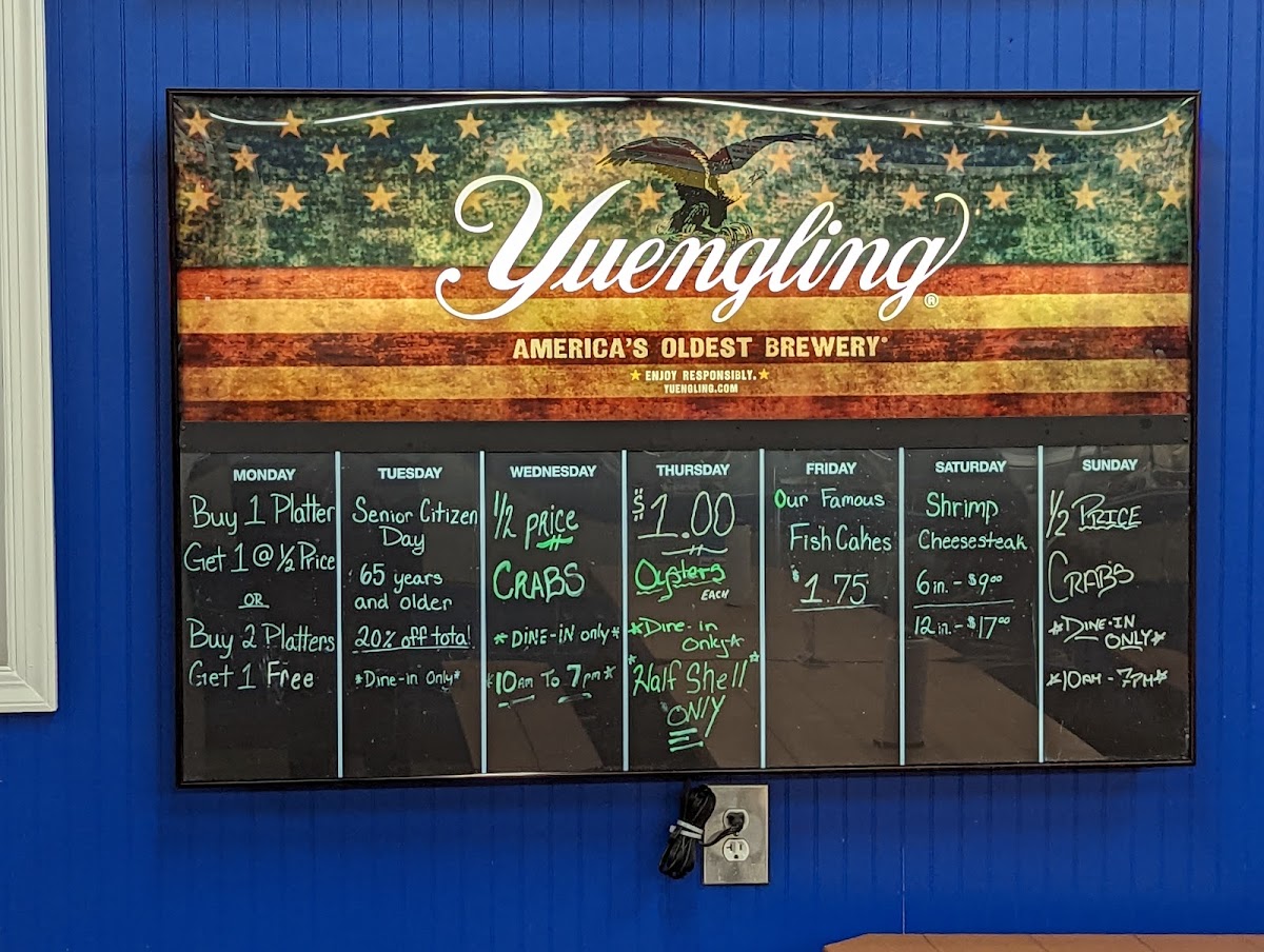 Anne Arundel Seafood - 3