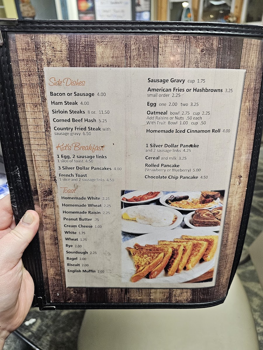 Lakeside Inn Restaurant - 6