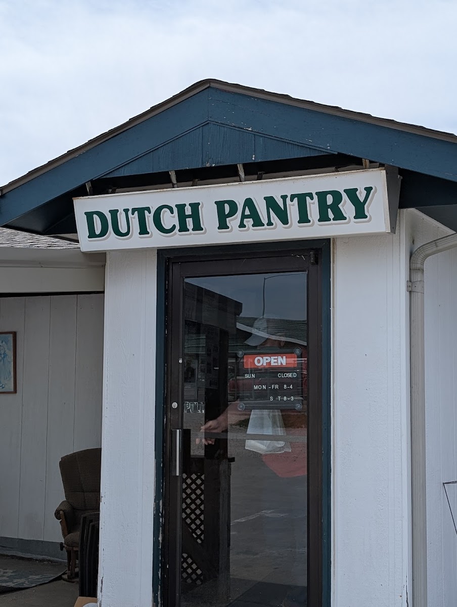 Dutch Pantry