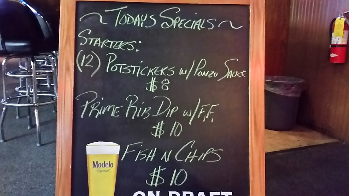 Player's Sports Bar & Grill - 2