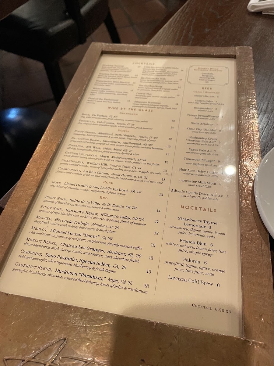 Autograph Brasserie - 10