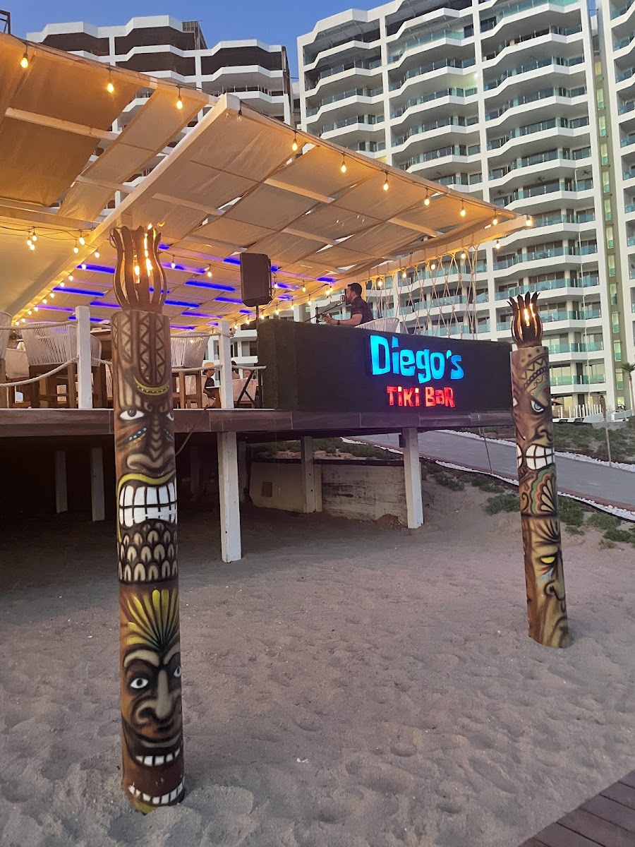 Diego's Tiki Bar