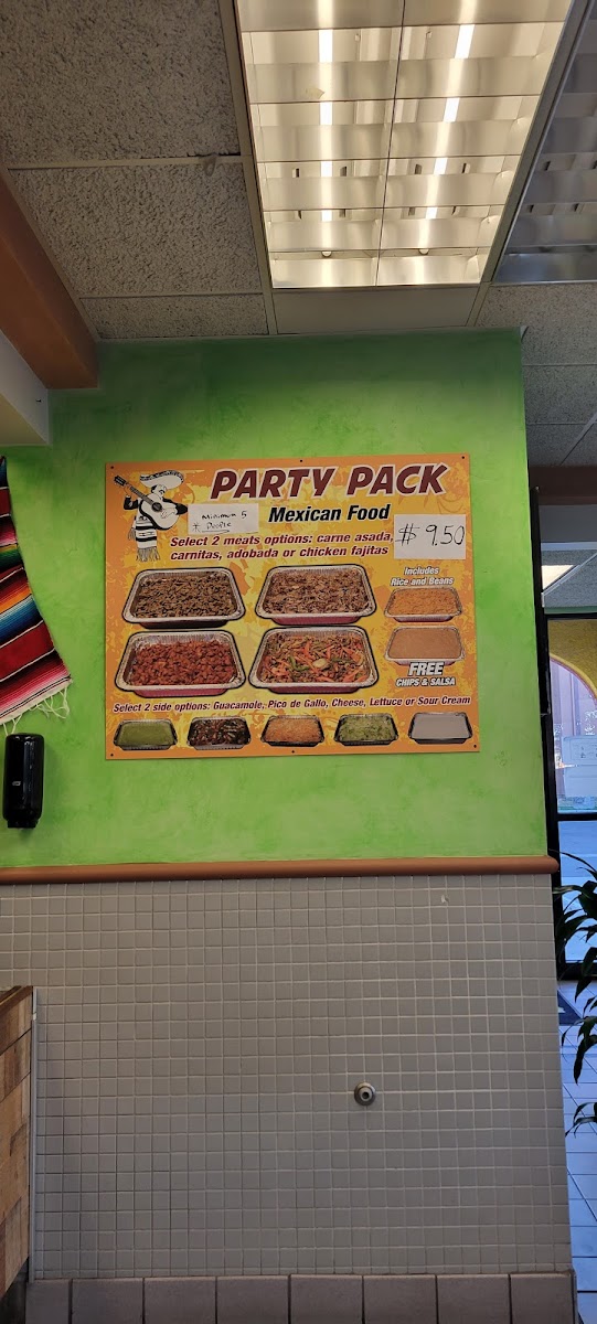 El Maguey Mexican Grill - 1