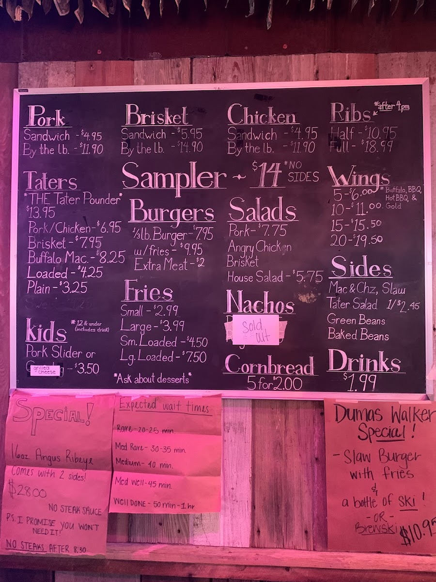 Rowdy's Smokehouse - 3