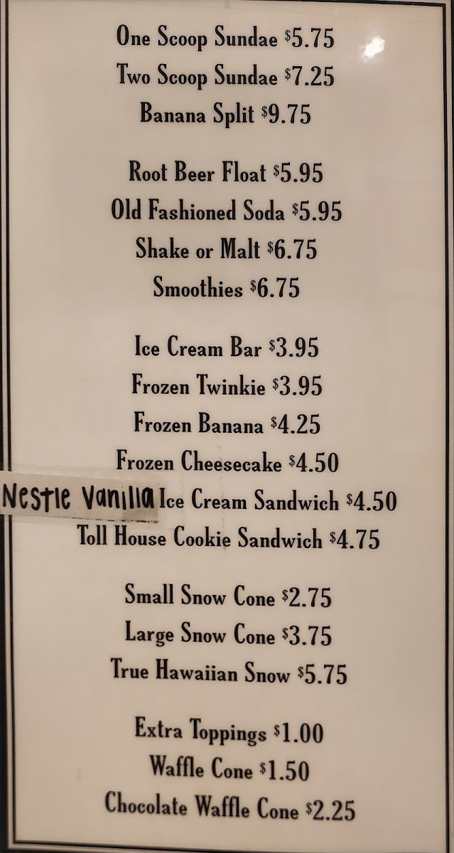 North Pole Fudge and Ice Cream Co - 6