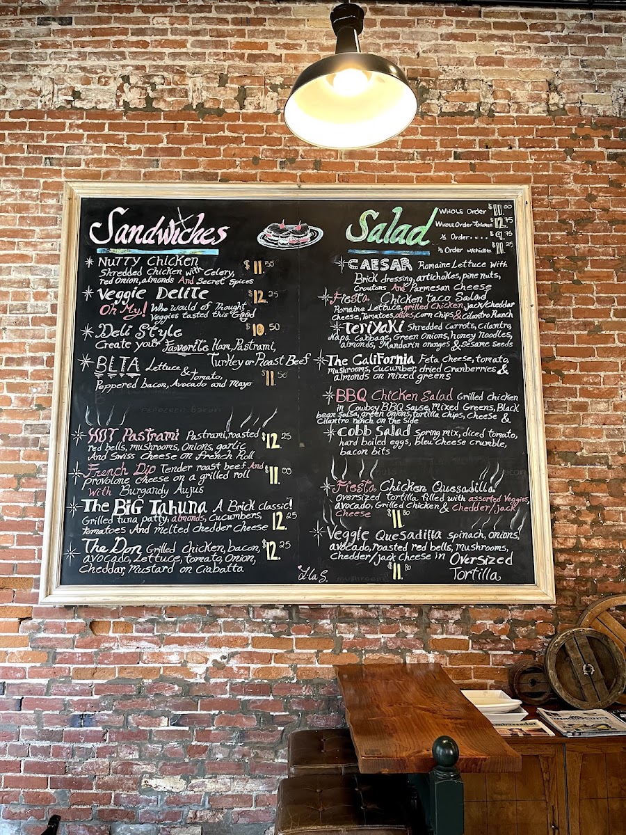 Brick Coffee House Café - 3