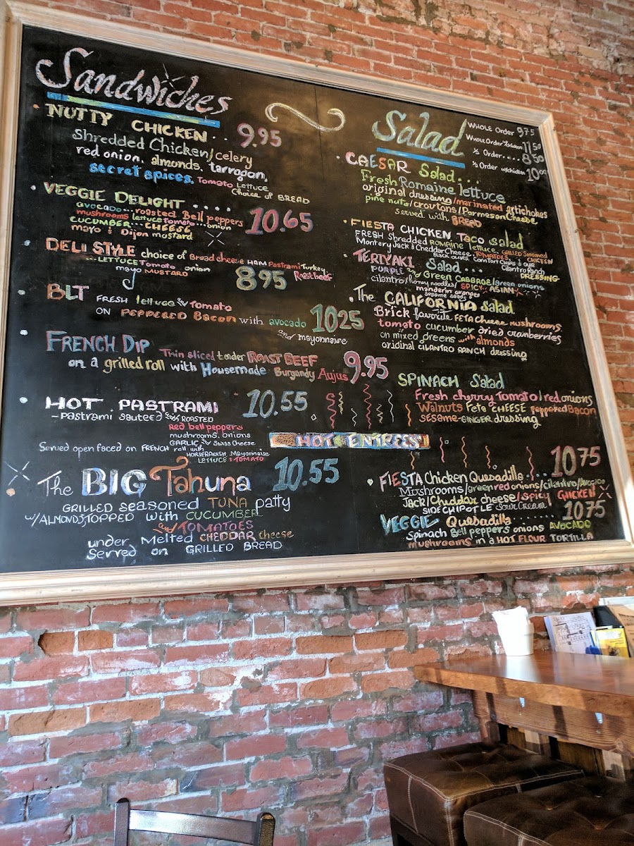 Brick Coffee House Café - 8