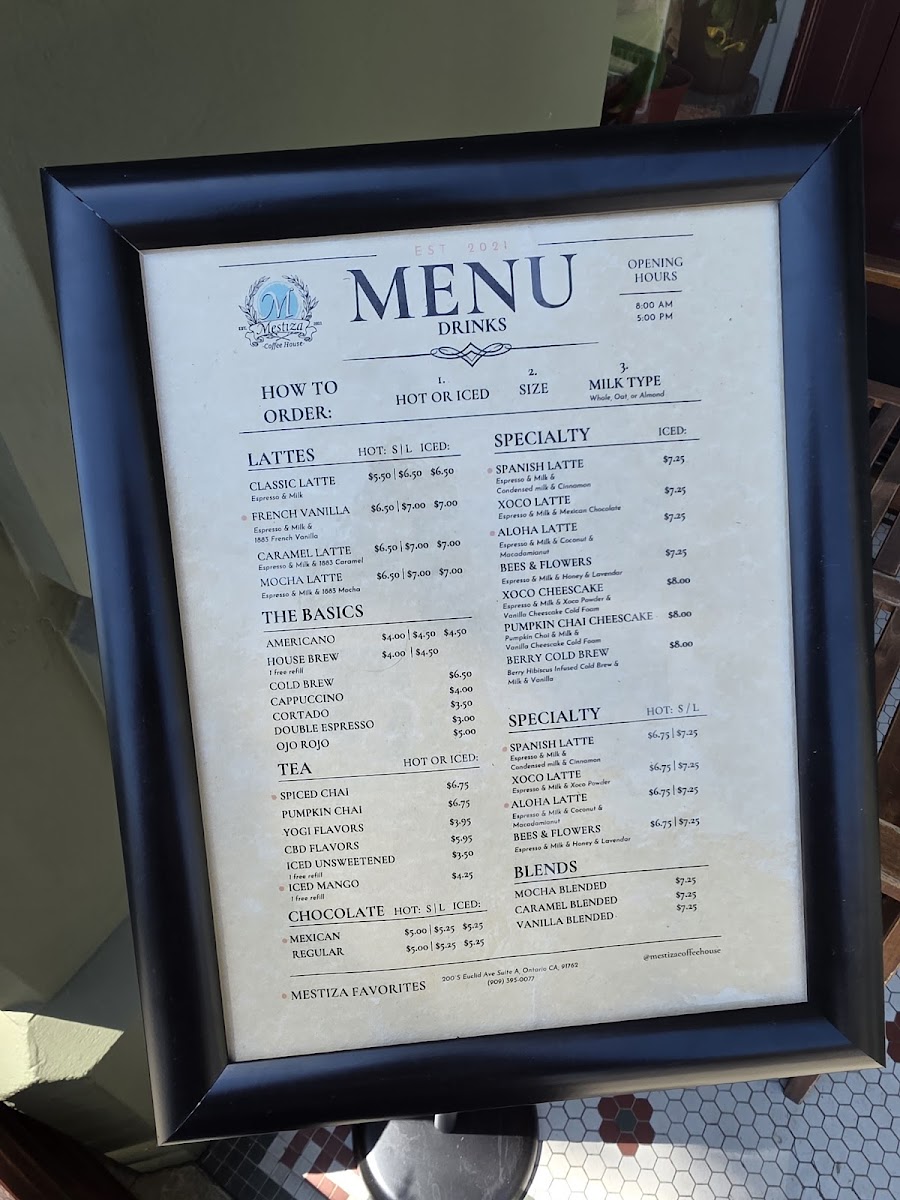 Mestiza Coffeehouse - 6