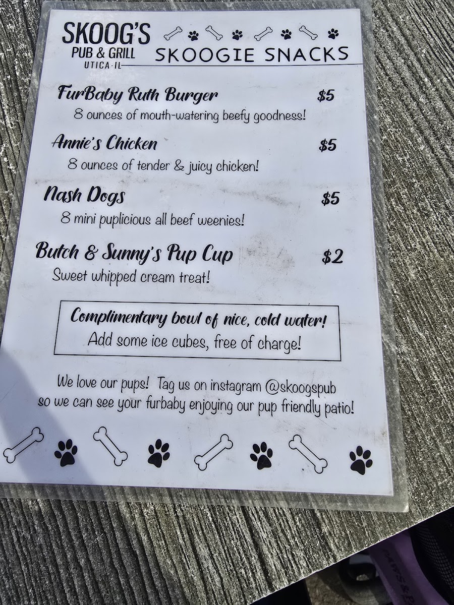 Skoog's Pub & Grill - 7