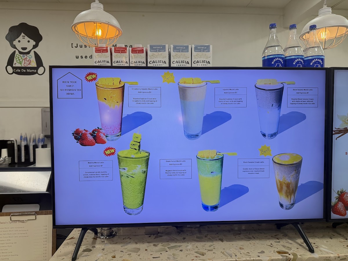 Mama's Cafe & Bakery - 6