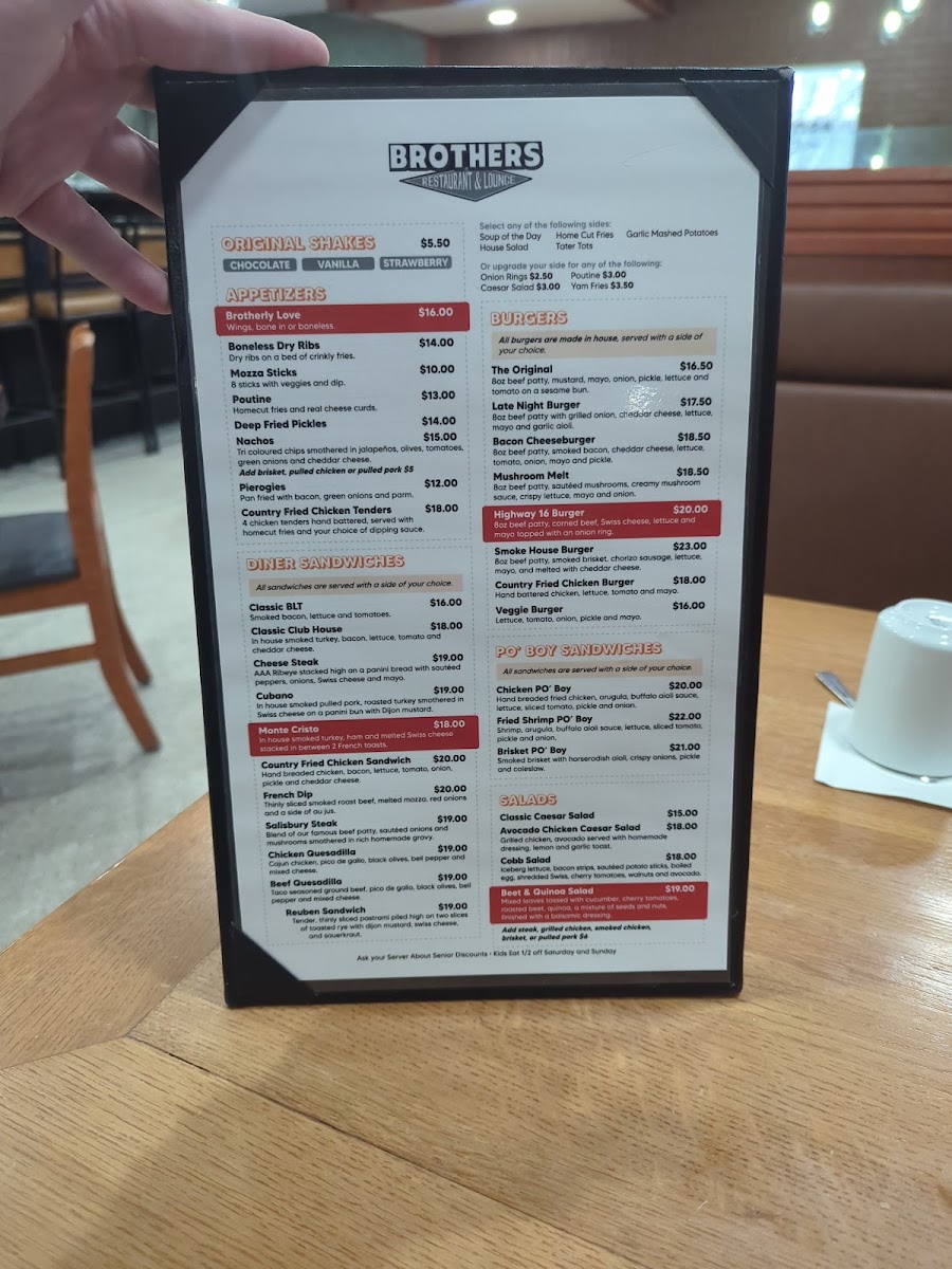 Brothers Restaurant & Lounge - 5