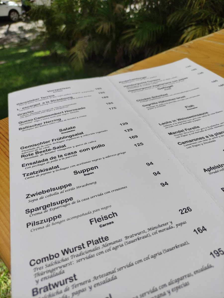 Johannas German Restaurant - 8