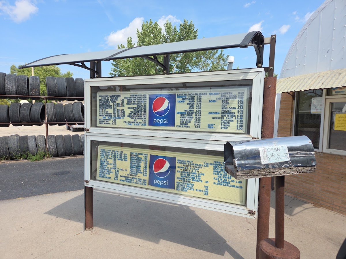 Covered Wagon Drive In - 7