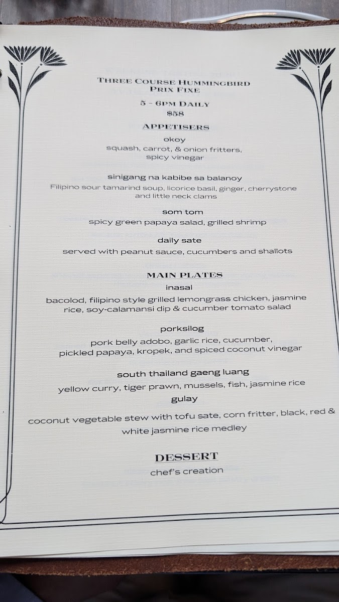 Loloan Lobby Bar - 2