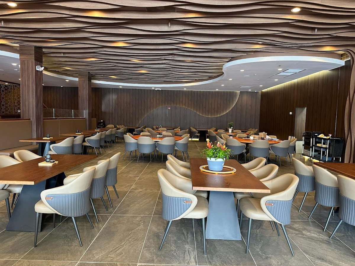 A Gourmet Chinese Cuisine