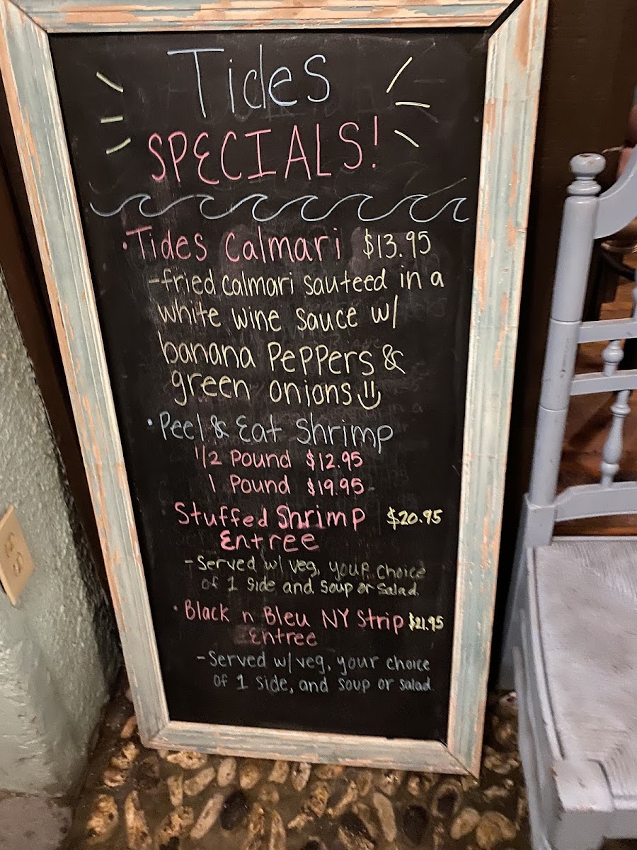 The Tides Grill & Oyster Co @ Dunes Cracker House - 7