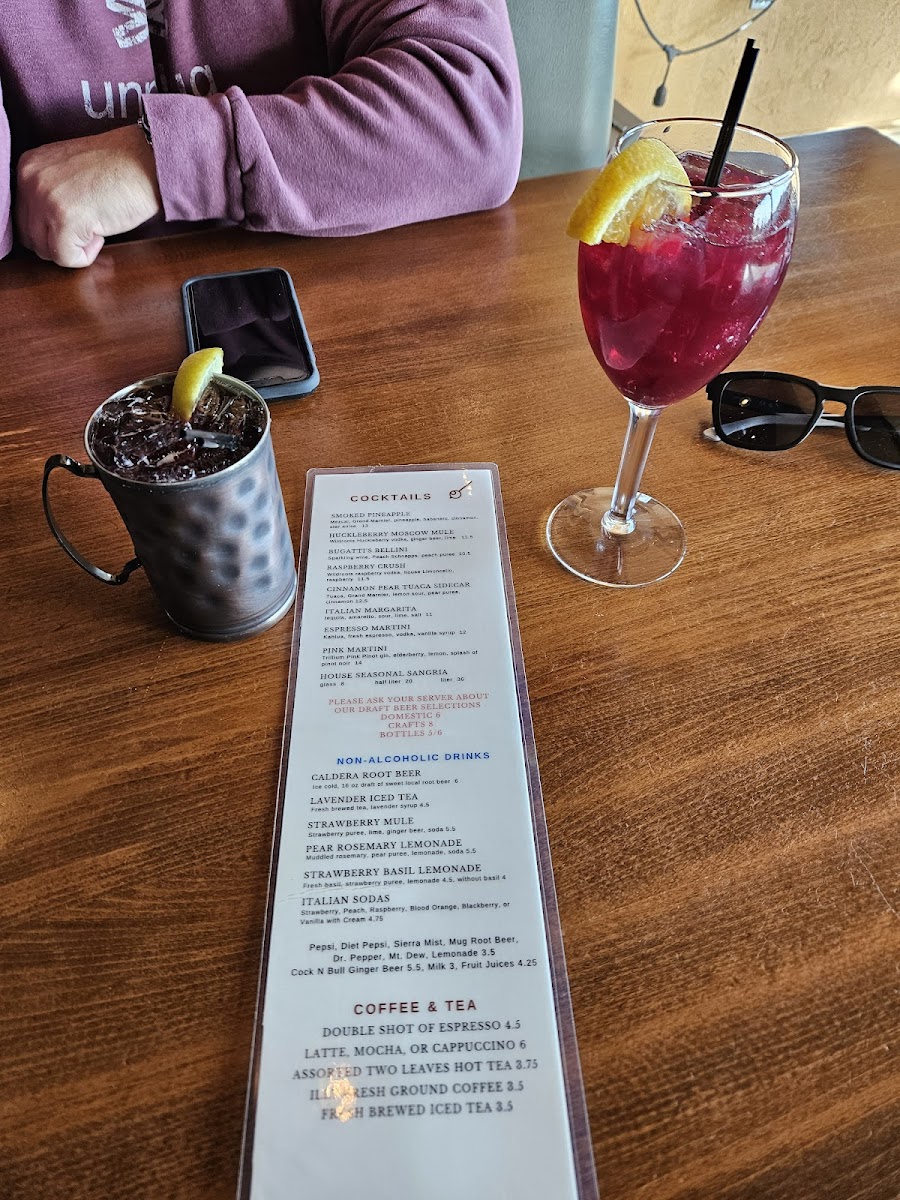 Bugatti's Oregon City - 5