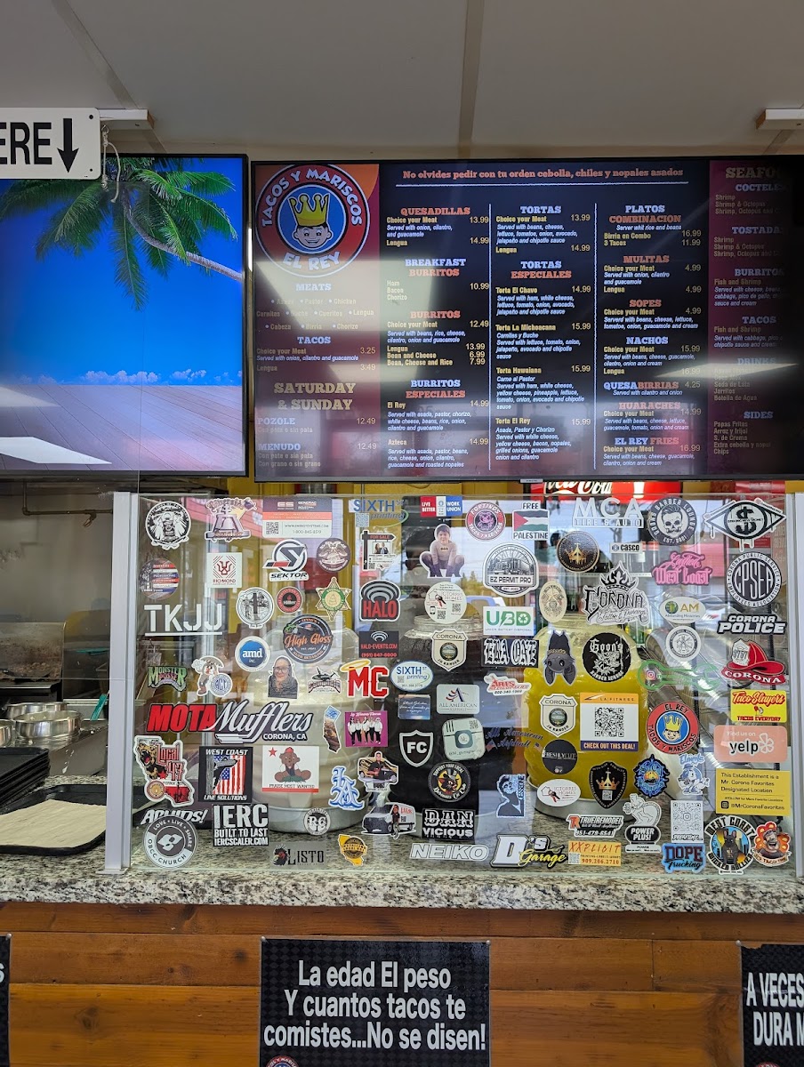 El Rey Tacos Y Mariscos - 2