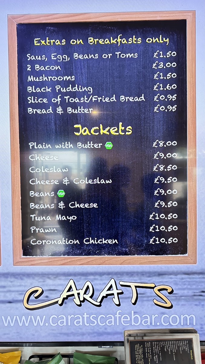 Carats Cafe Bar on the beach - 4