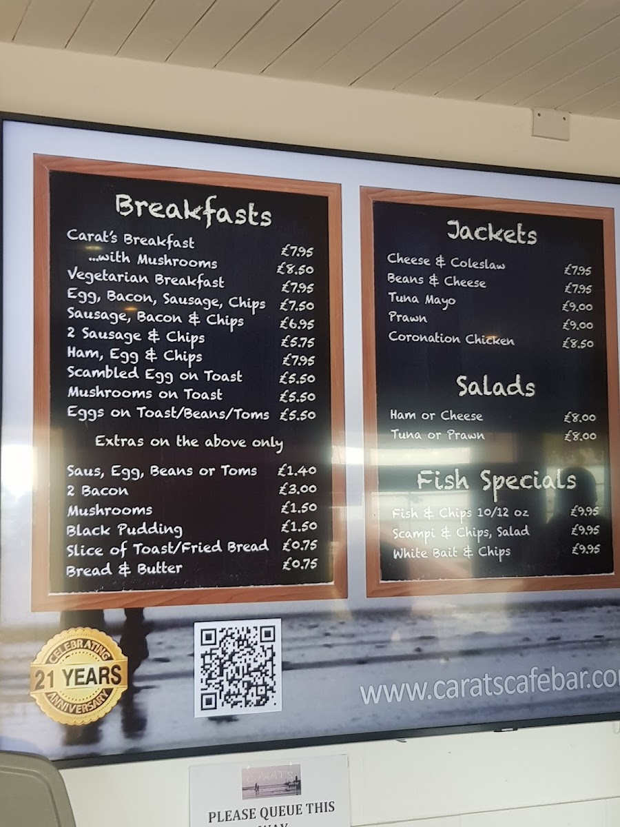 Carats Cafe Bar on the beach - 7