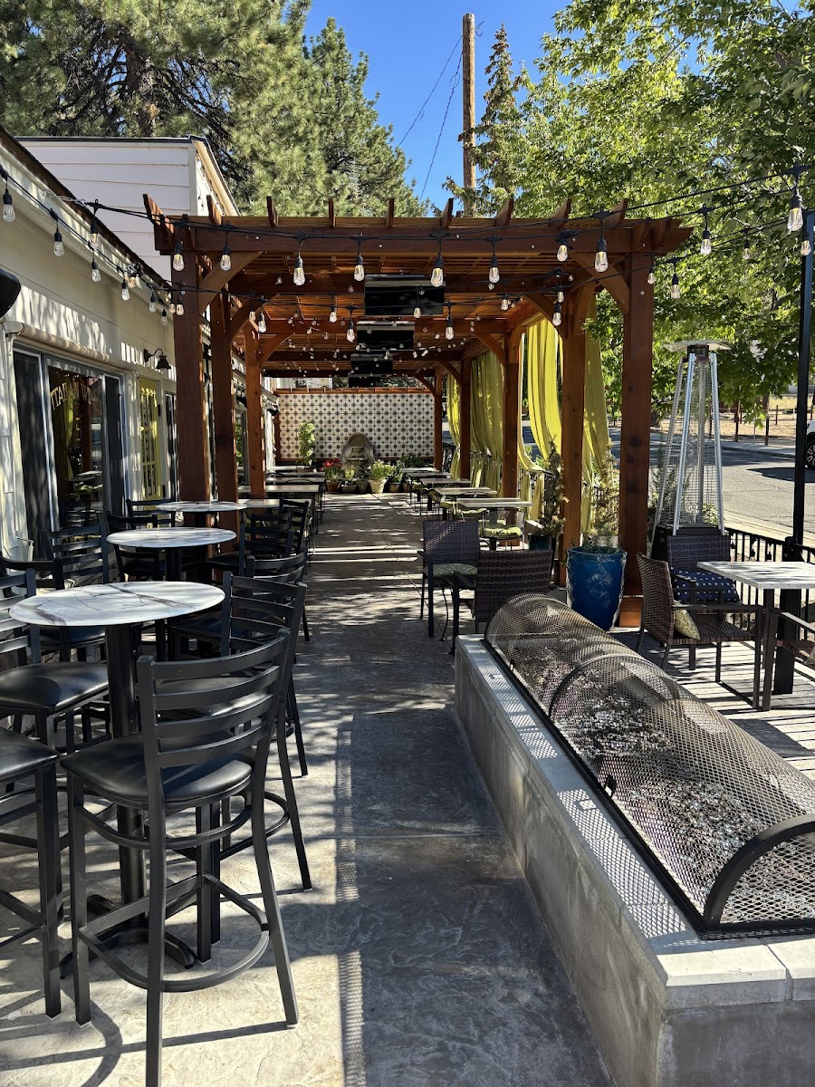 La Pergola Trattoria