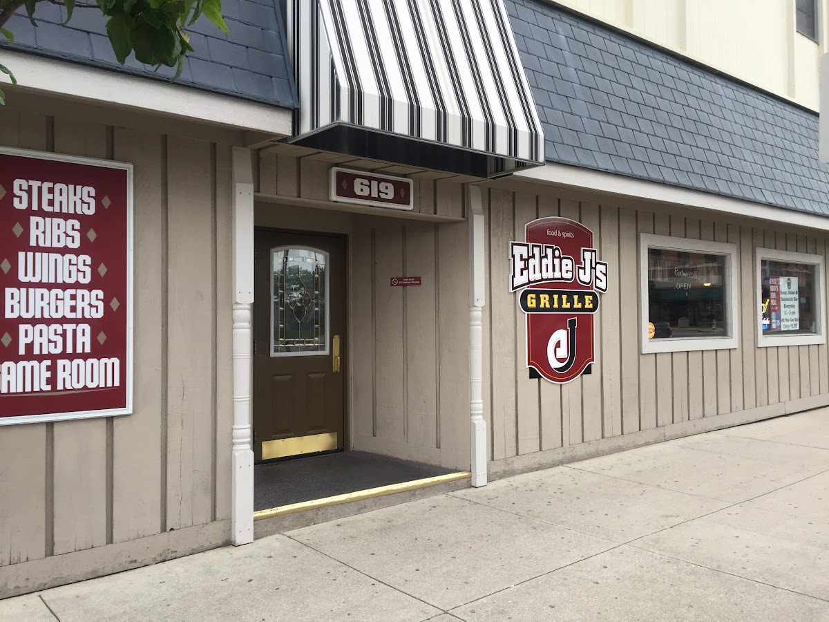 Eddie J's Grille