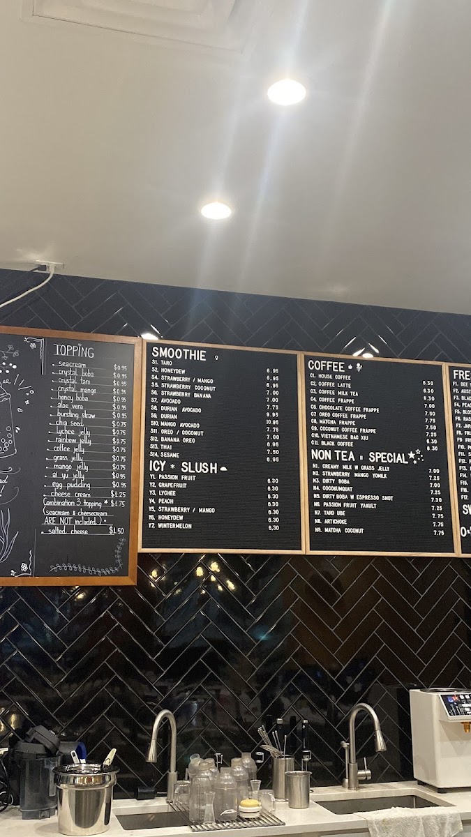 Gen BobaBee & Coffee House - 2