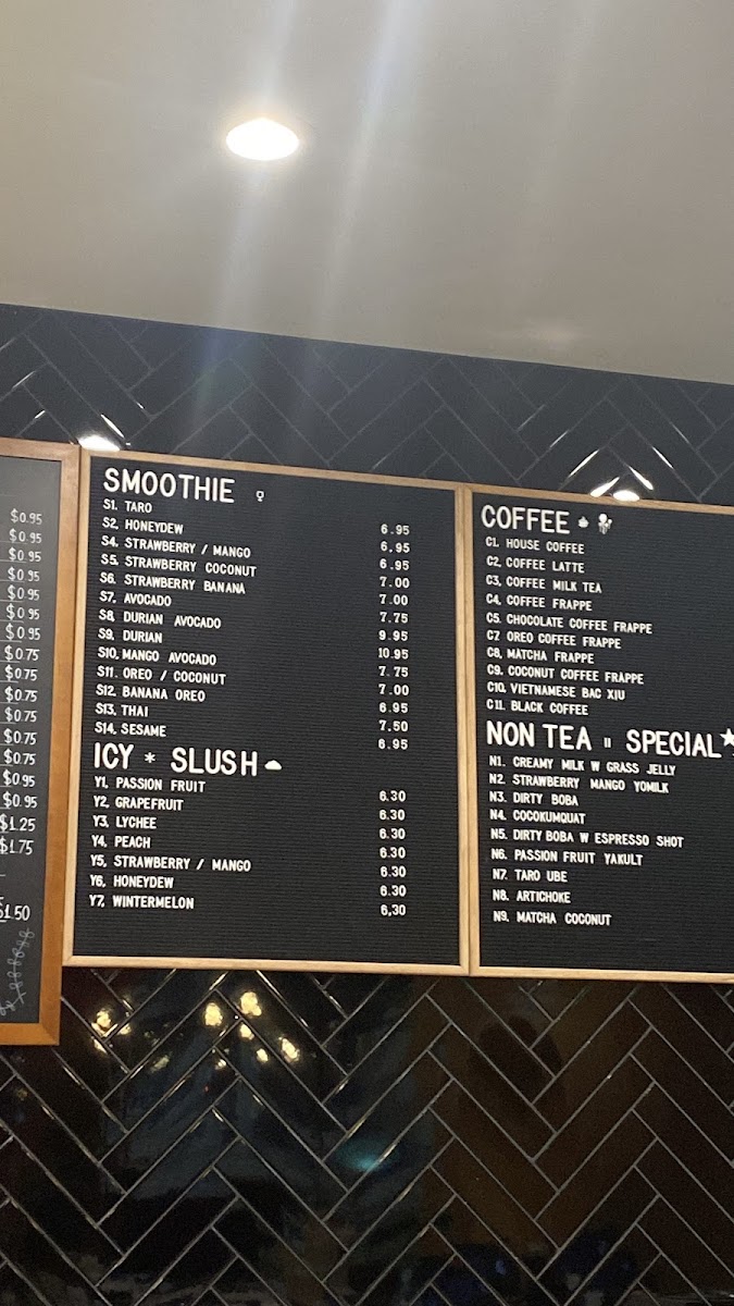 Gen BobaBee & Coffee House - 4