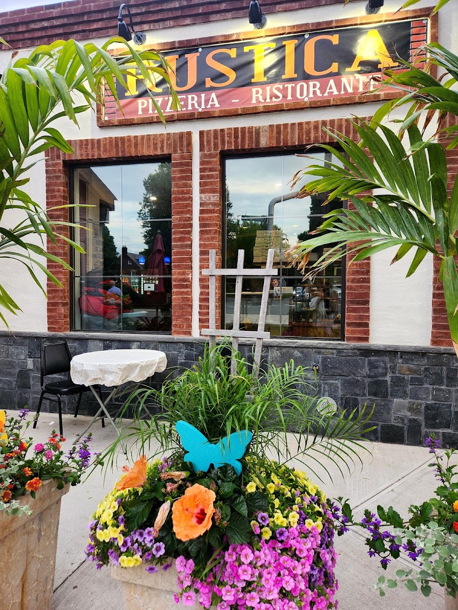 Rustica Brick Oven Cafe