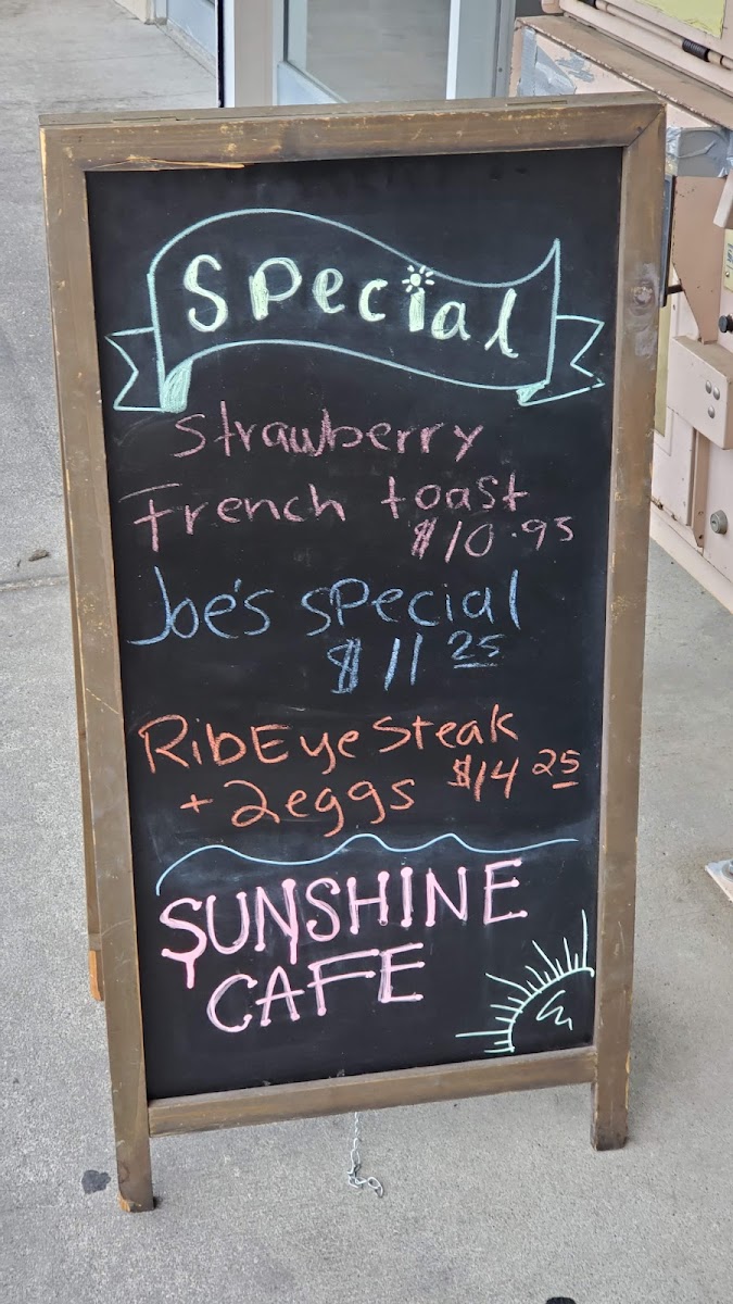 Ann's Sunshine Cafe - 8