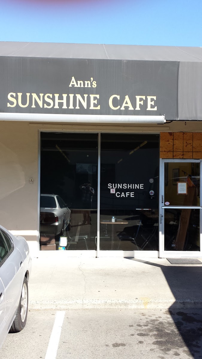 Ann's Sunshine Cafe