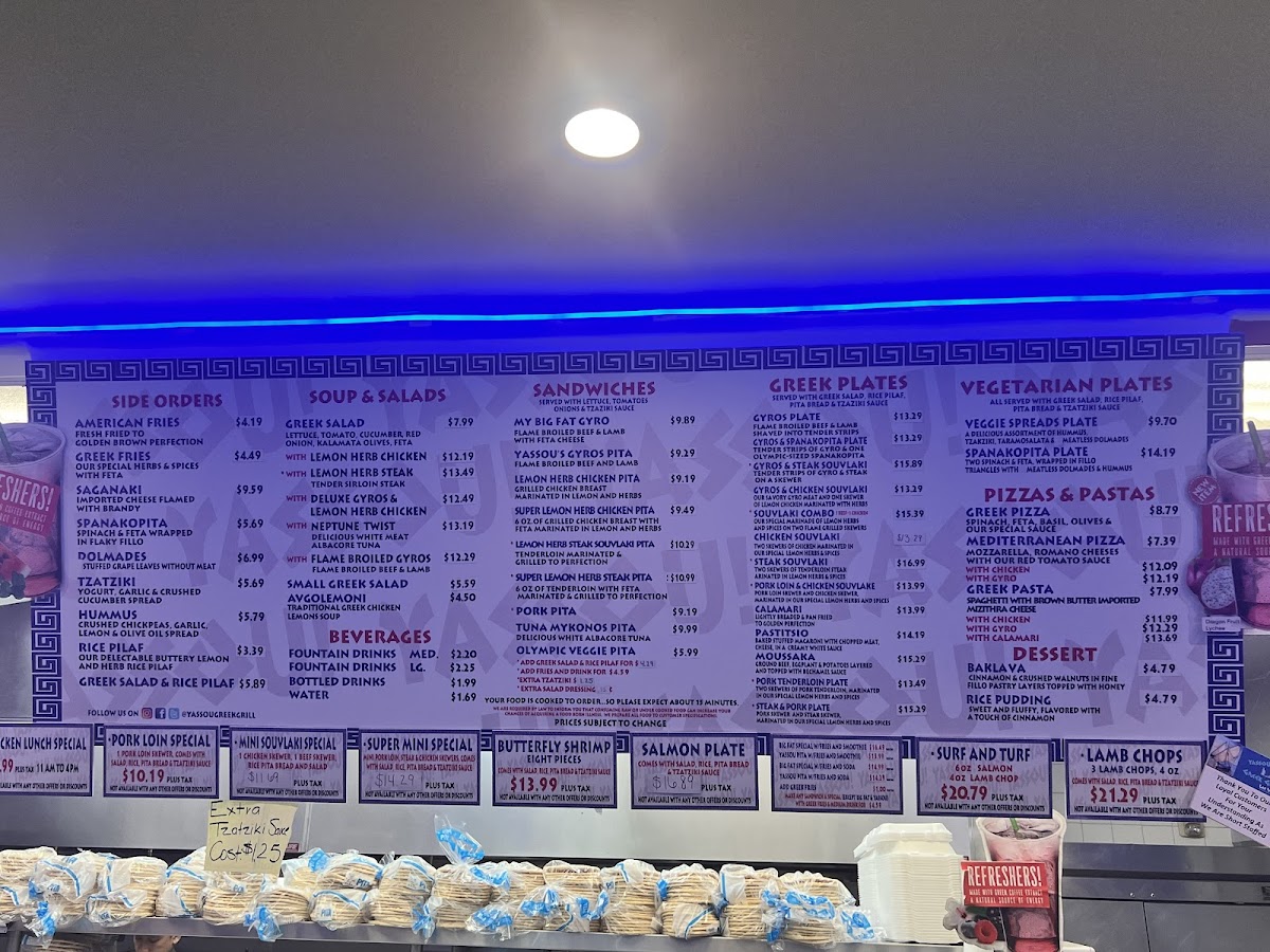 Yassou Greek Grill Cafe - 9