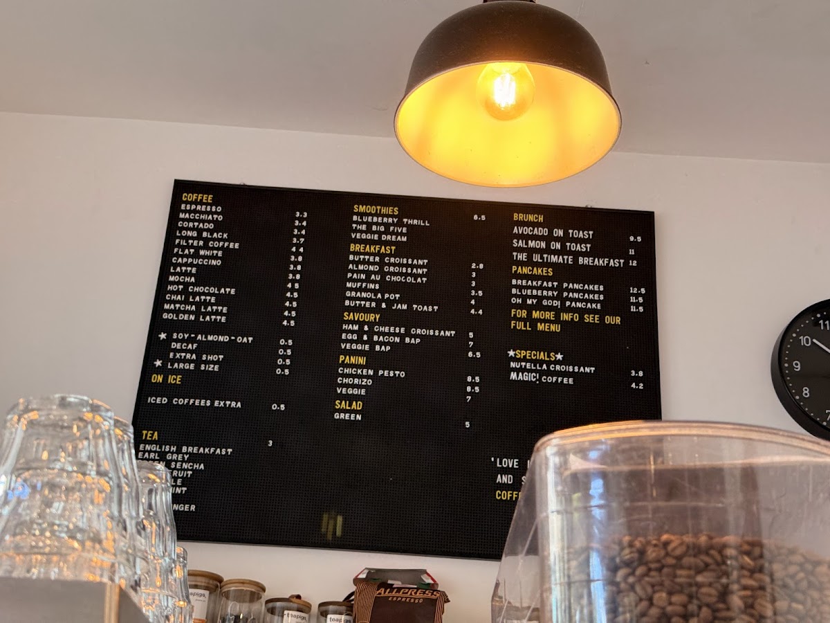 Black Rabbit Cafe - 8