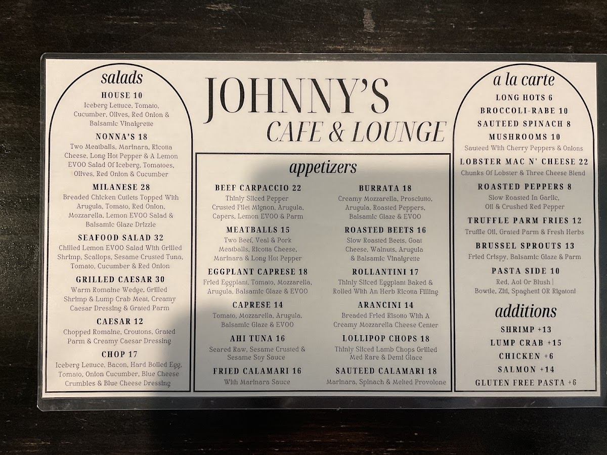 Johnny's Cafe & Lounge - 4