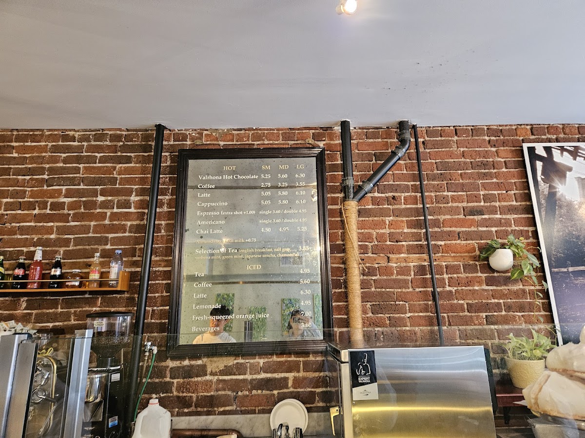 Almondine Bakery - 10