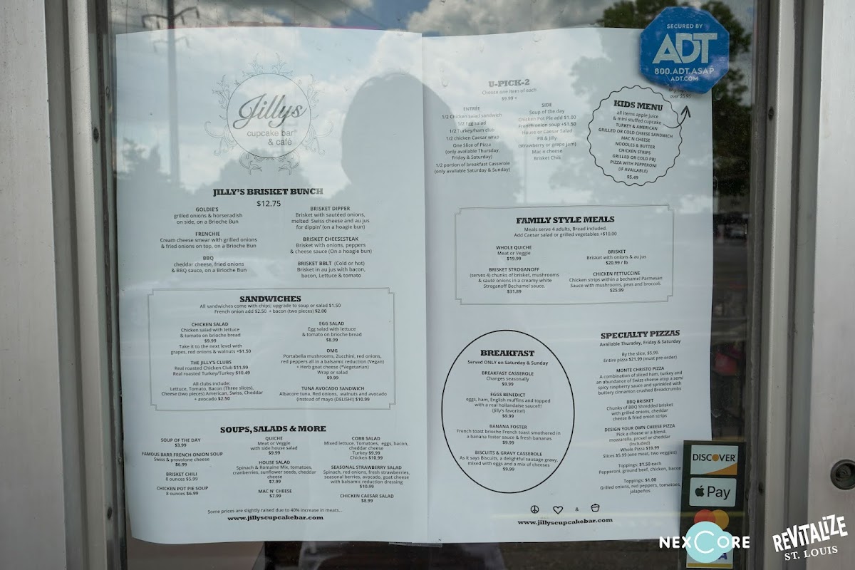 Jilly's Cupcake Bar & Café - 1