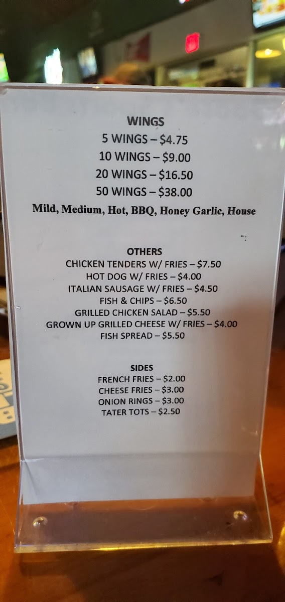 Goose's Sports Bar - 5